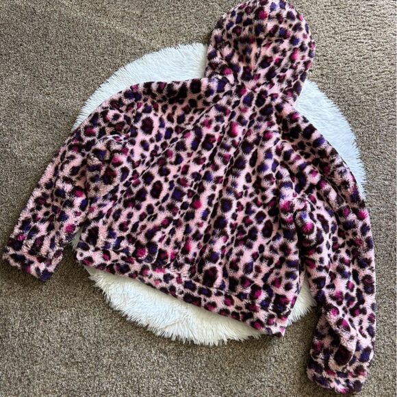UGG Mandy Leopard Faux Fur Coat Jacket Hooded Pink Womens Size Medium - Picture 2 of 10